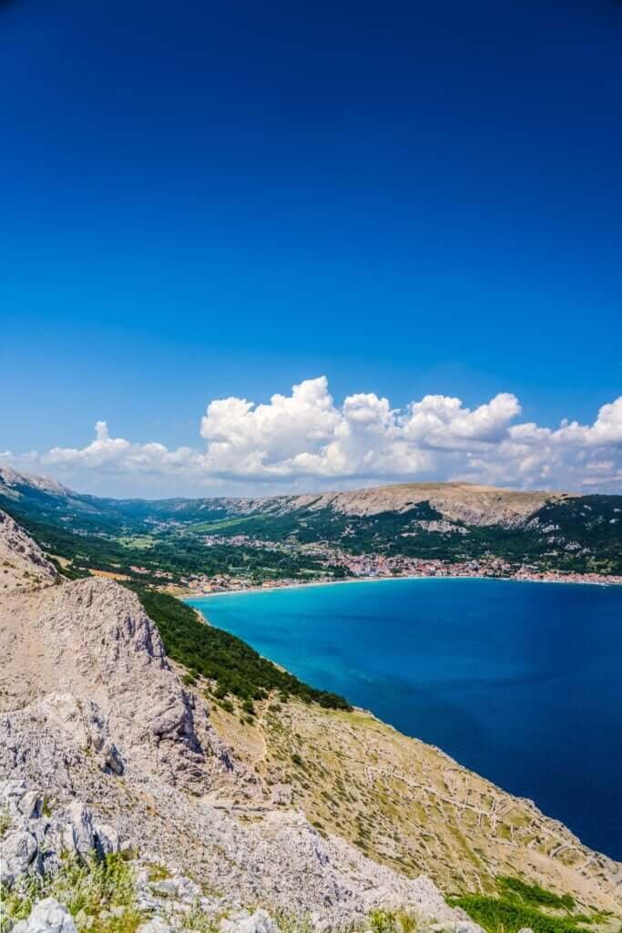 Weighted Blankets For Calm And Comfort